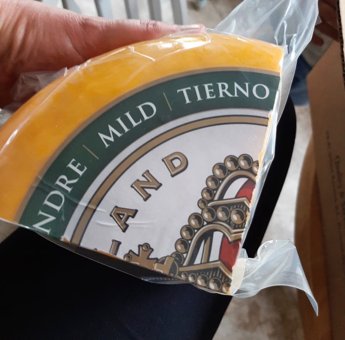 1/4 Wheel Mild Gouda