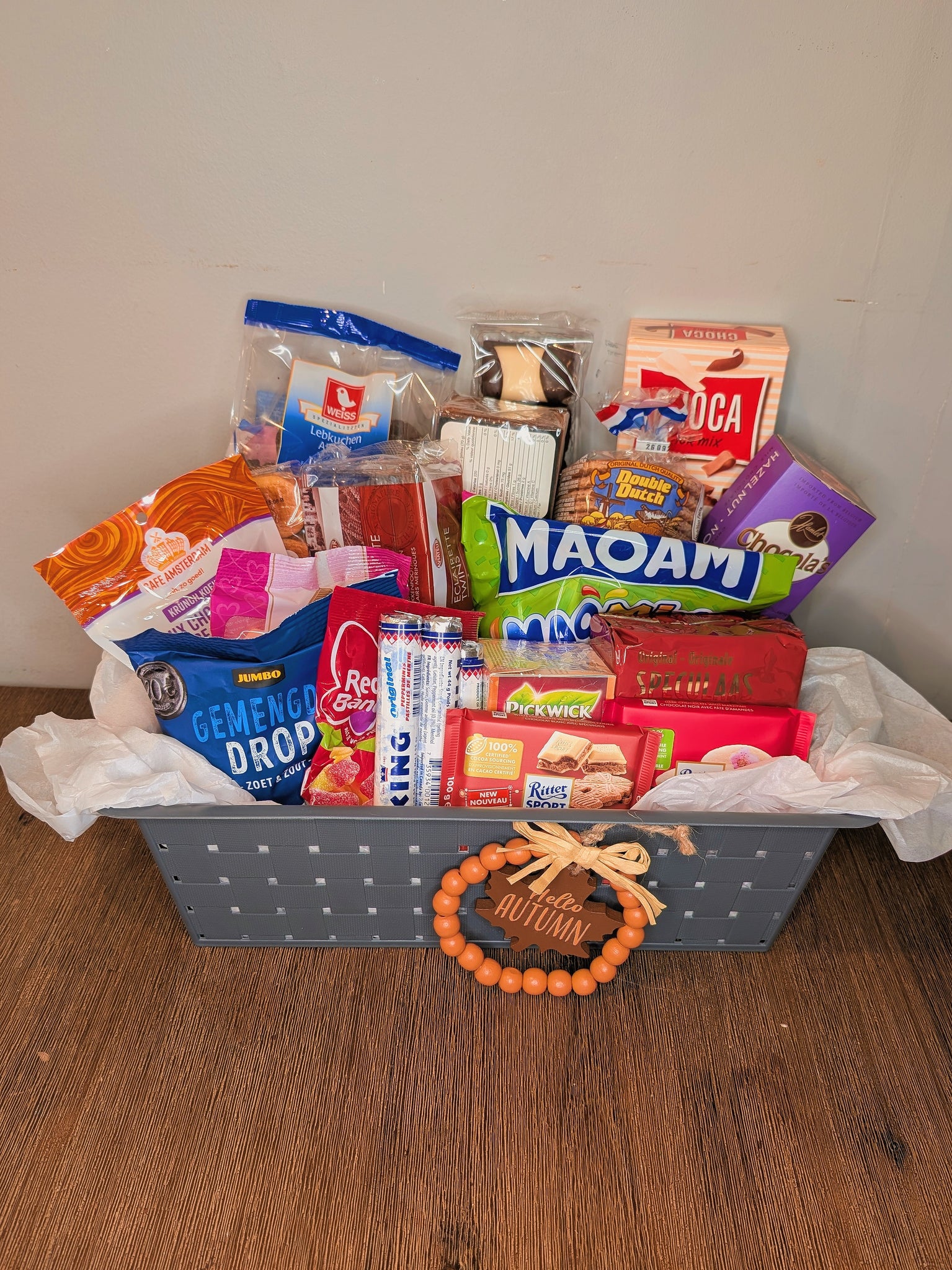 Dutch Goods Basket