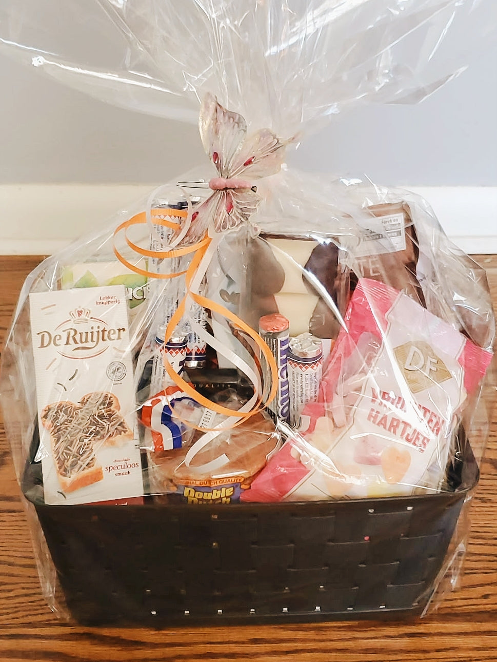 Dutch Goods Basket