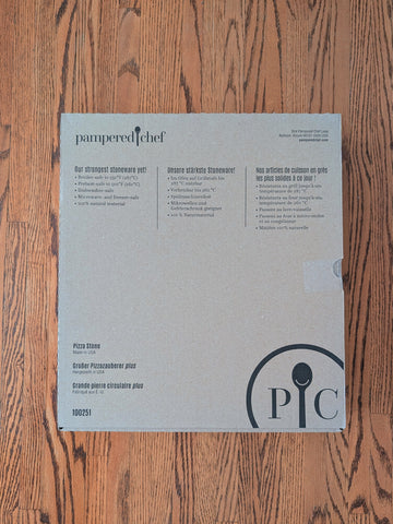 Pampered Chef Pizza Stone (2)