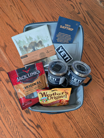 Yeti Lunch and Tumbler Bundle